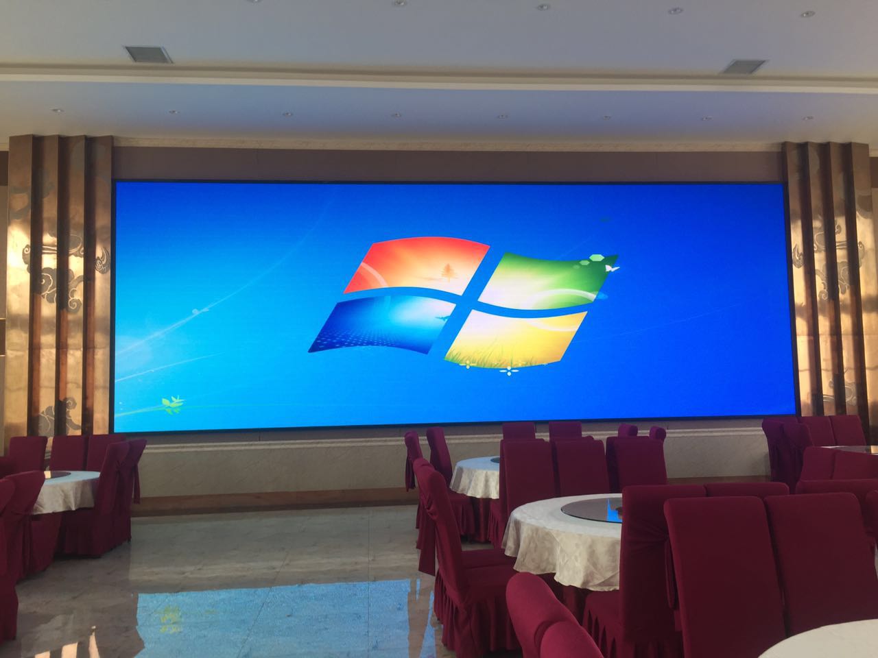 苏宁环球宴会厅室内显示屏 - 南京沃彩电子科技有限公司